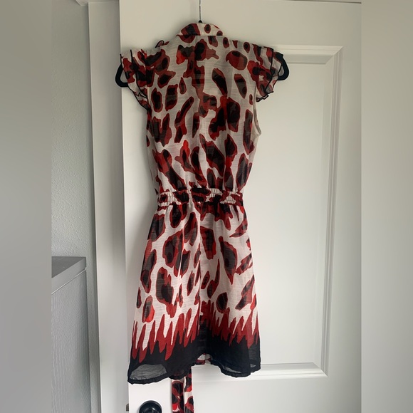 Dress - Picture 4 of 4